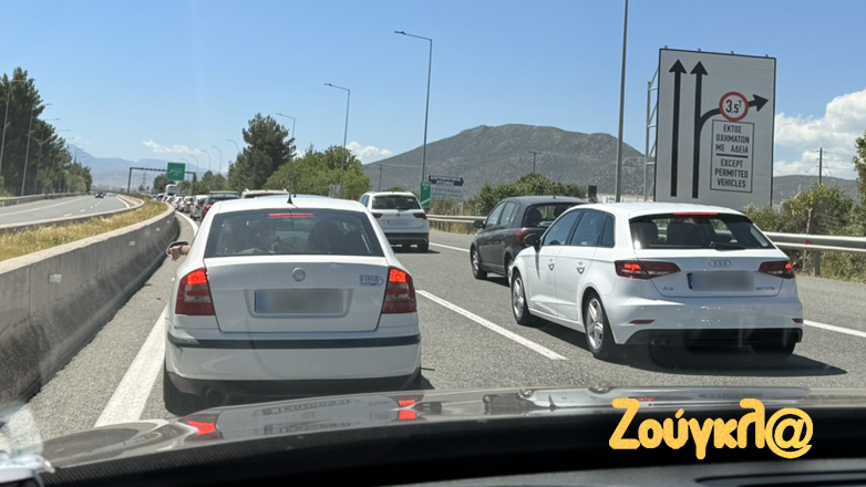 Σε εξέλιξη η έξοδος των εκδρομέων του Πάσχα: Κίνηση για γερά νεύρα στην Αθηνών – Κορίνθου