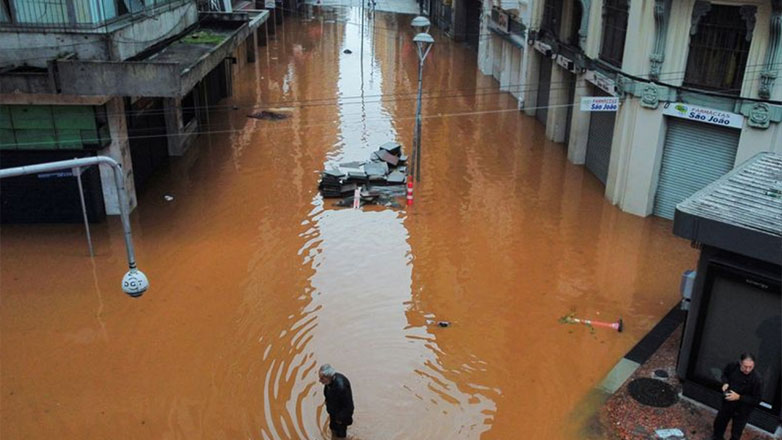 Βραζιλία-πλημμύρες: 66 νεκροί και τουλάχιστον 101 αγνοούμενοι