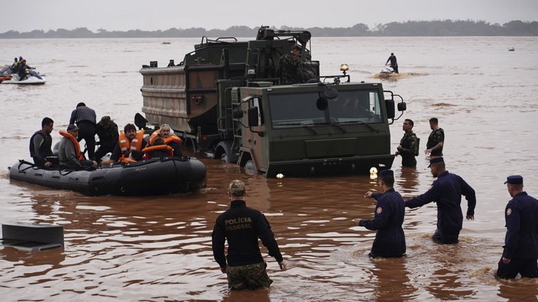Βραζιλία: Τουλάχιστον 78 νεκροί και 105 αγνοούμενοι από τις πλημμύρες