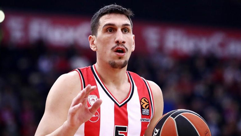 Ολυμπιακός: Δεν προπονήθηκε ο Λαρεντζάκης