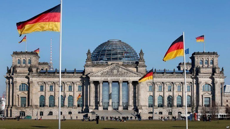 Η Γερμανία ανακάλεσε τον πρέσβη της στη Μόσχα κατηγορώντας τη Ρωσία για την κυβερνοεπίθεση στο SPD