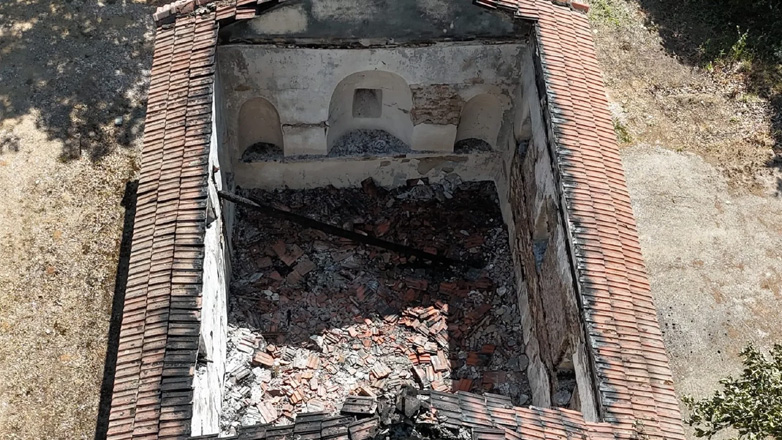 Καταστροφές από πυρκαγιά σε ιστορικό ναό της Χαλκιδικής