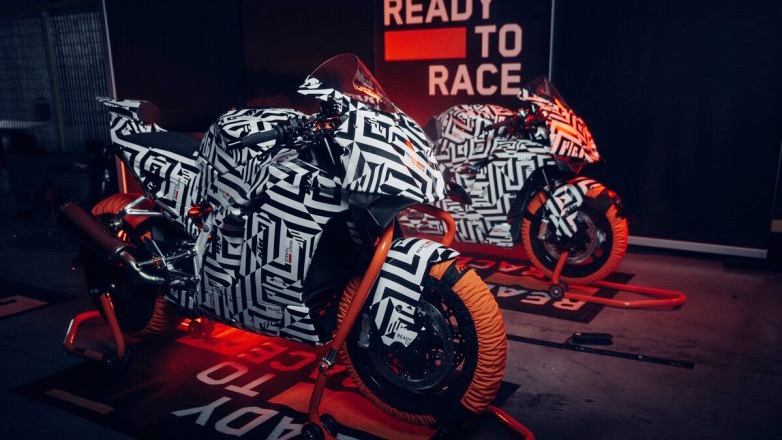 KTM 990 RC R: οι Αυστριακοί μπαίνουν για τα καλά στην κατηγορία Supersport
