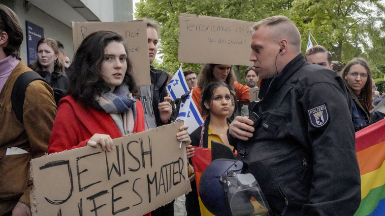 Συνεχίζονται οι κινητοποιήσεις των φοιτητών στα ευρωπαϊκά πανεπιστήμια υπέρ των Παλαιστινίων