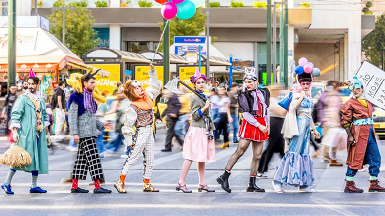 Είκοσι θεατρικές παραστάσεις που κάνουν πρεμιέρα μετά το Πάσχα