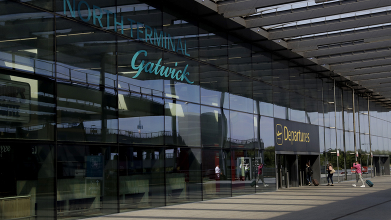 Βρετανία: Εκκενώθηκε το αεροδρόμιο του Gatwick έπειτα από συναγερμό για πυρκαγιά