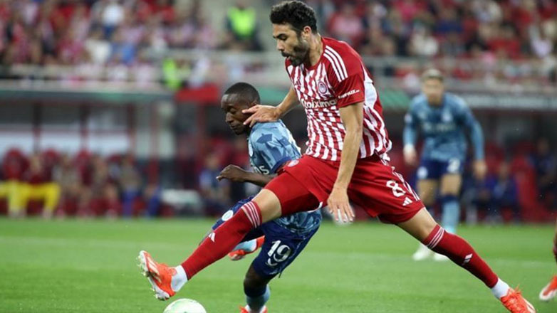 Ιμπόρα: «Ευτυχισμένος που βοήθησα τον Ολυμπιακό να γράψει ιστορία»