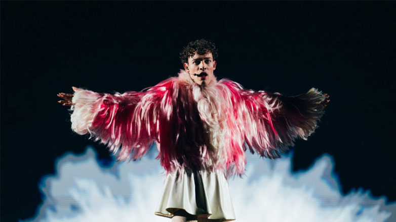 Eurovision 2024 – Ελβετία: Η εντυπωσιακή εμφάνιση του non-binary καλλιτέχνη Nemo που είναι μεγάλο φαβορί