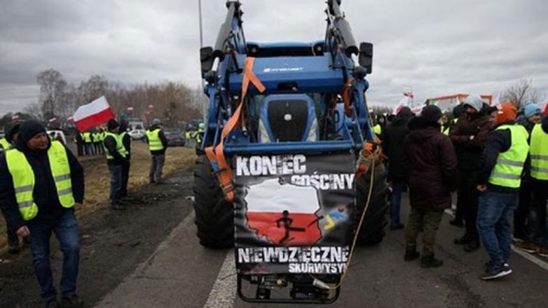 Πολωνία: Συνεχίζονται οι διαδηλώσεις αγροτών κατά της ΕΕ