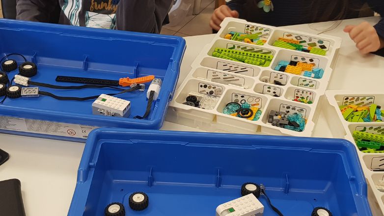 Ελληνικός Χρυσός: Στηρίζοντας την καινοτομία και την εκπαίδευση για ένα καλύτερο μέλλον