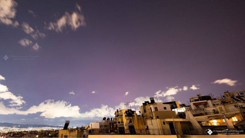 To Βόρειο Σέλας έφτασε και στο… Παγκράτι