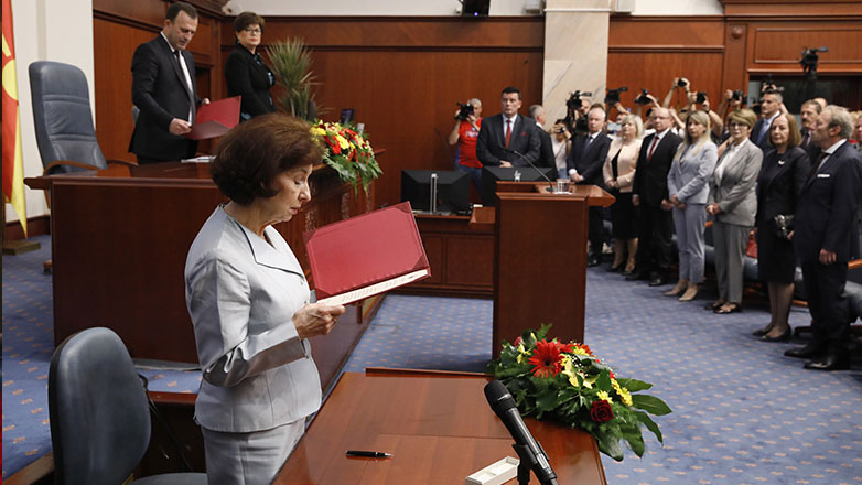 Αυστηρά μηνύματα από τις Βρυξέλλες για τη Βόρεια Μακεδονία