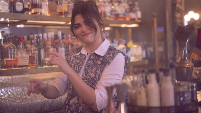 «Νύχτες που δεν ανήκω»: Ένα νέο τραγούδι από τη Μαρία Κουτσουρλή