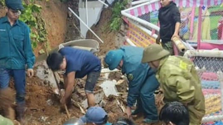 Τρία παιδιά έχασαν τη ζωή τους σε κατολίσθηση στο Βιετνάμ