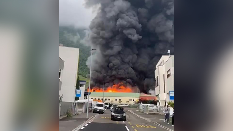 Βίντεο από τη μεγάλη πυρκαγιά στο Μπολτσάνο της Ιταλίας