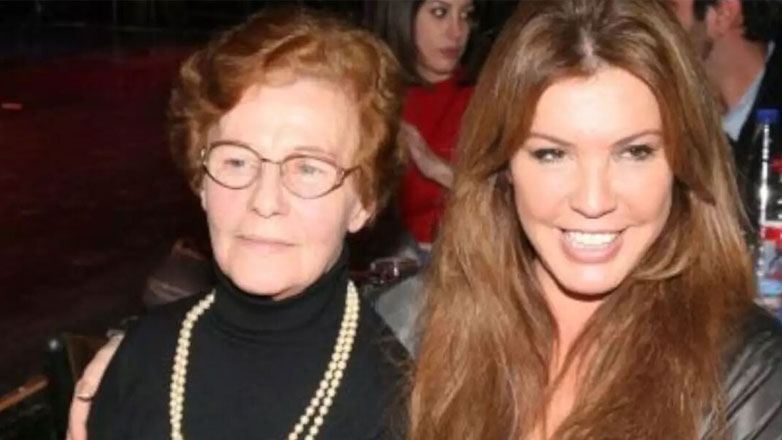 Πένθος για τη Βάνα Μπάρμπα – Έφυγε από τη ζωή η μητέρα της