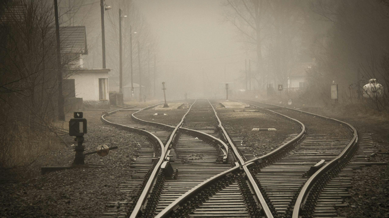 Εμπορική αμαξοστοιχία εκτροχιάστηκε στη Ρωσία Εμπορική αμαξοστοιχία εκτροχιάστηκε στη Ρωσία