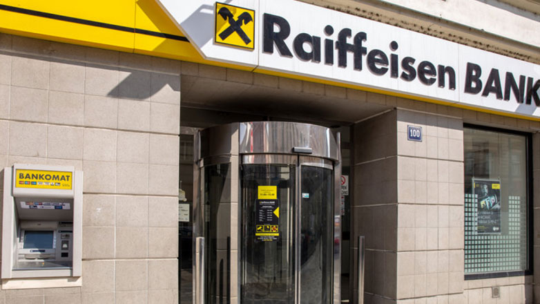 ΗΠΑ: Αυστηρή προειδοποίηση στην αυστριακή τράπεζα Raiffeisen για τις συναλλαγές της με τη Ρωσία