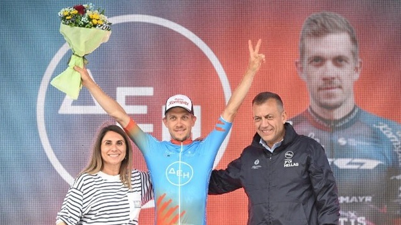 ΔΕΗ Ποδηλατικός Γύρος Ελλάδας: Ο Ντίλαν Χικς νικητής στο 4ο ετάπ – Τη γαλάζια φανέλα στον Τσόιντλ απένειμε ο Βρούτσης