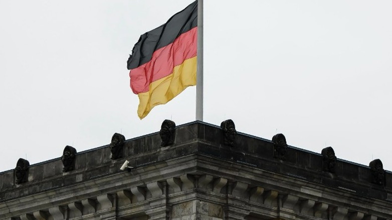 Γερμανία: Drone με τη σημαία της Ρωσίας πάνω από την Bundestag