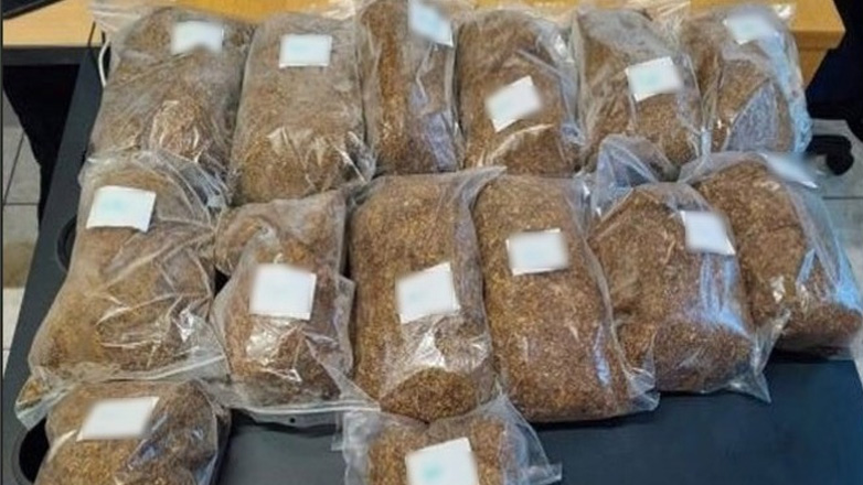 Θεσσαλονίκη: Έκρυβε στο αυτοκίνητό του επτά κιλά αφορολόγητου καπνού