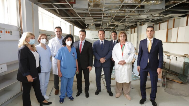 Υπουργείο Υγείας: Δέσμευση για στελέχωση των 32 νέων κλινών ΜΕΘ στον Ευαγγελισμό