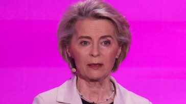 Η Φον ντερ Λάιεν αναφέρθηκε στο αίτημα Αθήνας-Βαρσοβίας για τη δημιουργία κοινής ασπίδας αεράμυνας με χρηματοδότηση από την ΕΕ