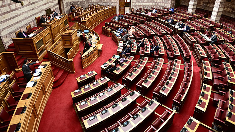 Βουλή: Υπερψηφίστηκε το νομοσχέδιο για την αντιμετώπιση της ακρίβειας Βουλή: Υπερψηφίστηκε το νομοσχέδιο για την αντιμετώπιση της ακρίβειας