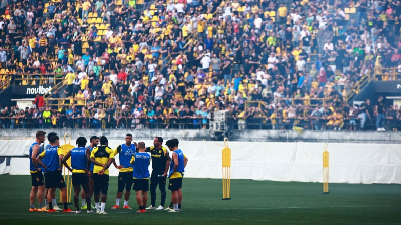 Άρης: Στον Βόλο με όλους τους ποδοσφαιριστές εν όψει τελικού