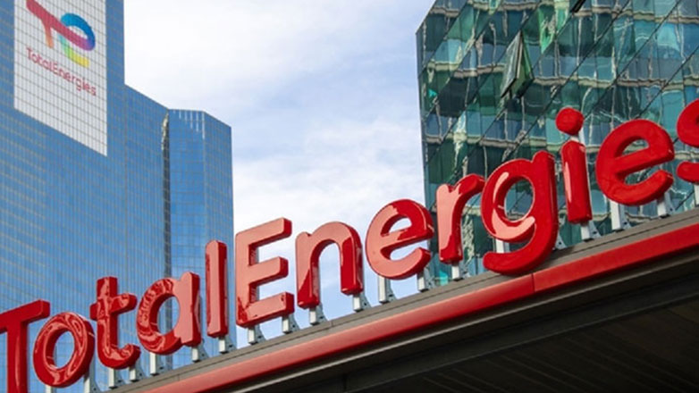 TotalEnergies: Πάνω από 300 επιστήμονες καταγγέλλουν ως «κλιματοκτόνα» τη στρατηγική της