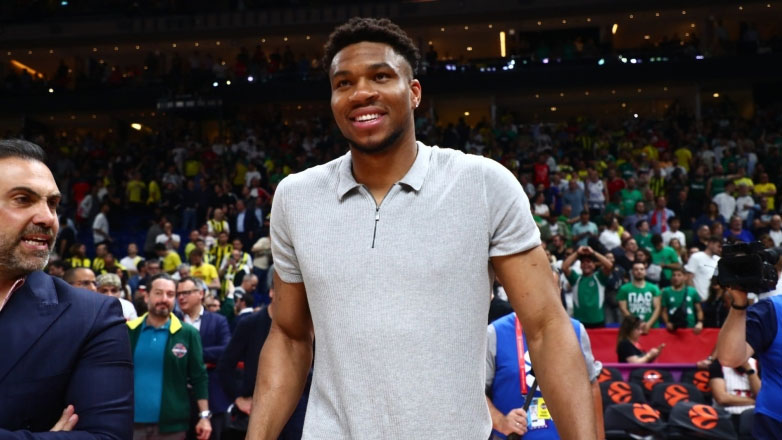 Γ. Αντετοκούνμπο: «Μπορεί να το σηκώσει ο Παναθηναϊκός»