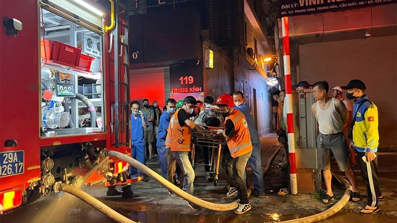Βιετνάμ: Τουλάχιστον 14 νεκροί εξαιτίας πυρκαγιάς σε πολυκατοικία στο Ανόι