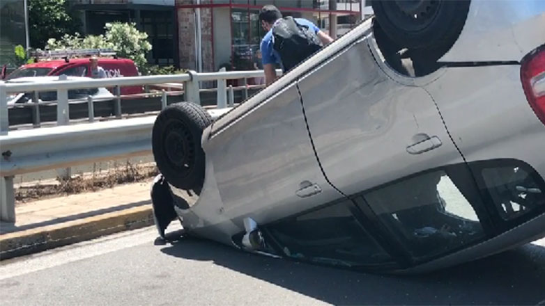 Τροχαίο με ανατροπή στη Κηφισίας