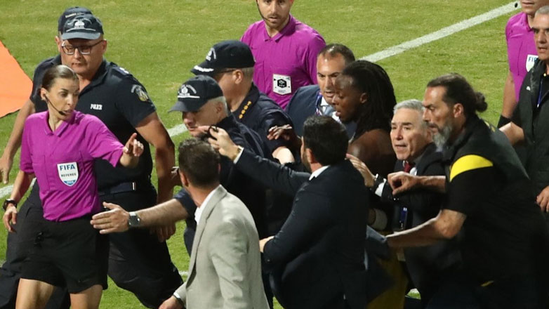 Έξαλλος με την Φραπάρ ο Καρυπίδης