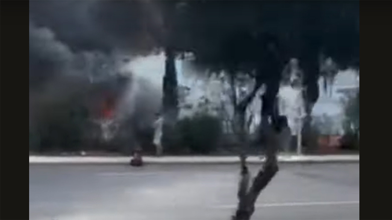 Μεγάλη φωτιά κοντά σε βενζινάδικο στο Σχιστό