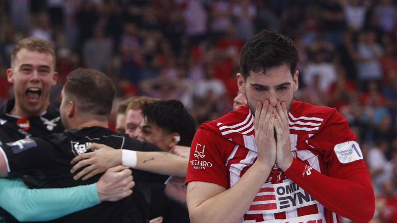 Χάντμπολ: Έχασε το European Cup ο Ολυμπιακός, 5-4 στα πέναλτι η Βαλούρ