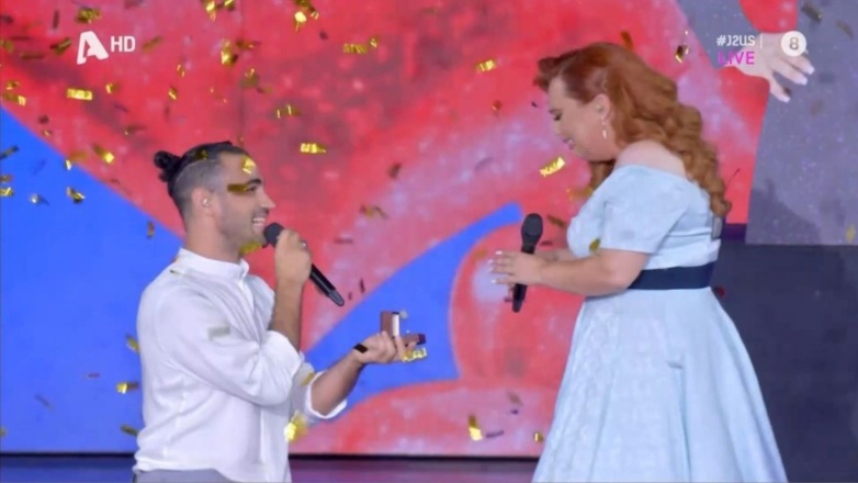 Γιάννης Σεβδικαλής: Έκανε πρόταση γάμου στη Σοφία Κουρτίδου στη σκηνή του J2US