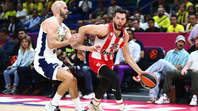 Τρίτος ο Ολυμπιακός, 87-84 τη Φενέρμπαχτσε