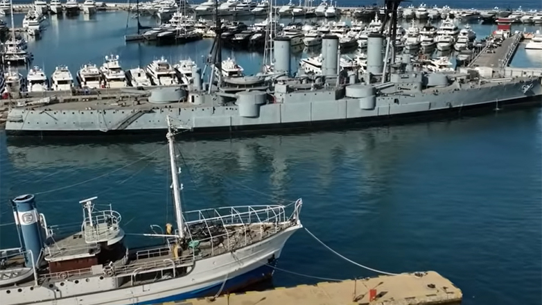 Θαλής ο Μιλήσιος: Το θρυλικό 120 ετών πλοίο που έστρωσε με καλώδια όλο το Αιγαίο και ένωσε την Ελλάδα