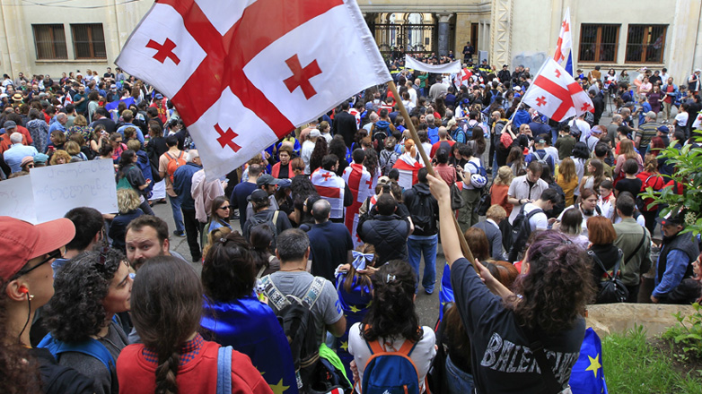 Η ΕΕ και τα κράτη μέλη της εξετάζουν όλες τις επιλογές για να αντιδράσουν στις εξελίξεις στη Γεωργία αναφέρουν Ζοζέπ Μπορέλ και Κομισιόν