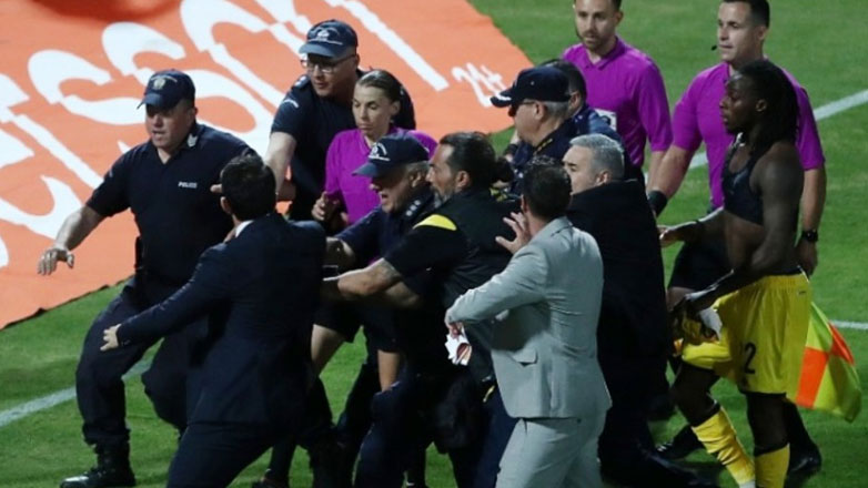 Η «Le Figaro» γράφει για τα επεισόδια με την Φραπάρ στον Βόλο