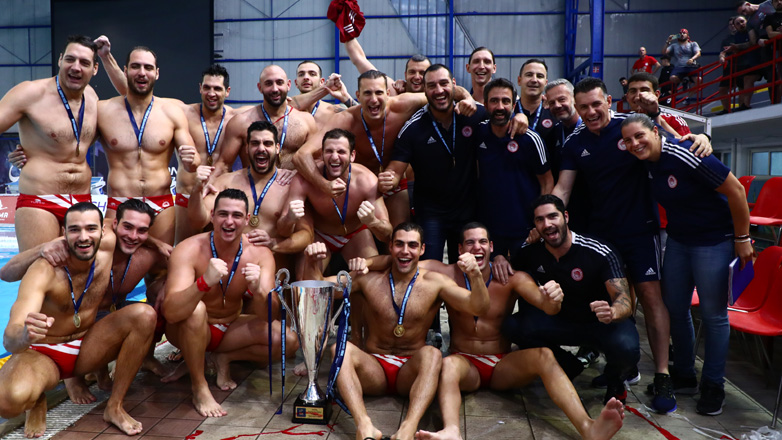 Πρωταθλητής με sweep ο Ολυμπιακός, 13-9 τη Βουλιαγμένη