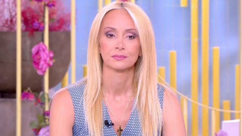 Ξέσπασε σε δάκρυα η Ναταλί Κάκκαβα μετά την παραίτησή της: «Υπήρχαν κλίκες και άνθρωποι που δεν με ήθελαν»