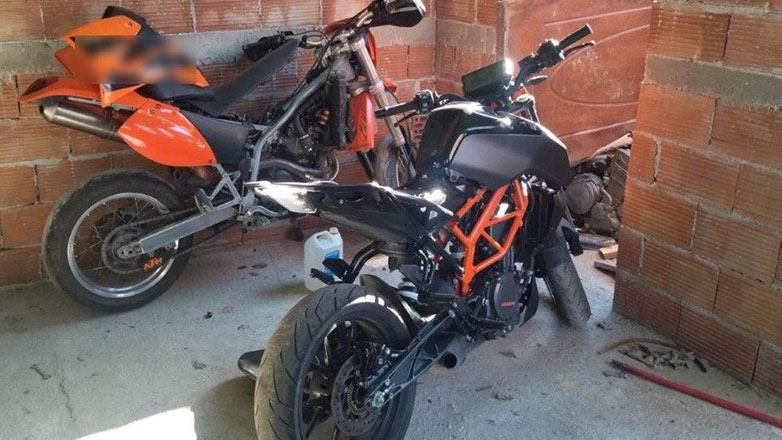 Σύλληψη 22χρονου για κλοπές μοτοσυκλετών