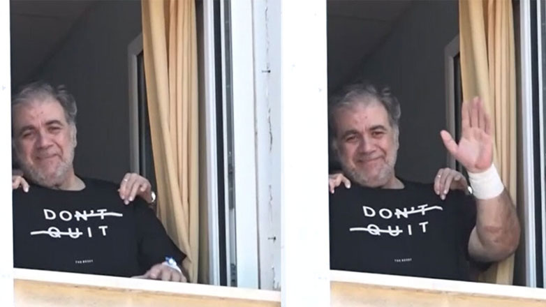 Δημήτρης Σταρόβας: Τα πρώτα πλάνα μέσα από το νοσοκομείο – Συγκινημένος βγήκε στο παράθυρο για να χαιρετήσει