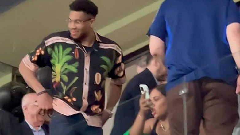 Ο Γιάννης Αντετοκούνμπο στον τελικό του Conference League