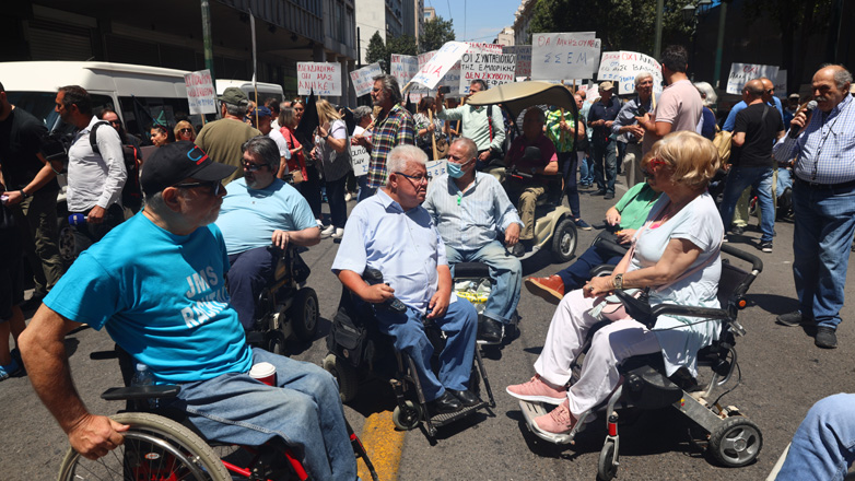 Στους… δρόμους οι συνταξιούχοι δεύτερη φορά σε μία βδομάδα