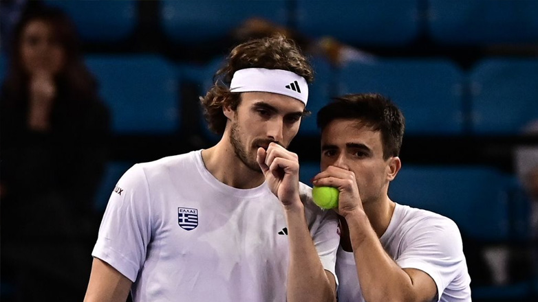 Ιδανική πρεμιέρα για τα αδέρφια Τσιτσιπά στο διπλό του Ρολάν Γκαρός