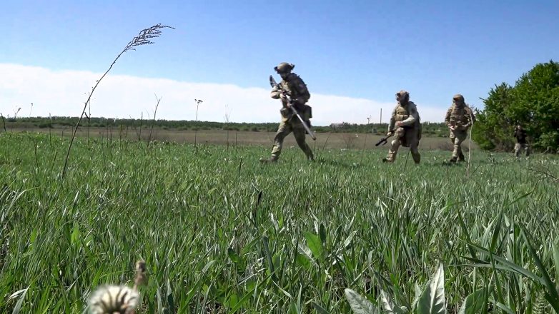 Ουκρανία: Στο στόχαστρο όσοι διαφεύγουν στο εξωτερικό για να μην παρουσιαστούν στο στρατό