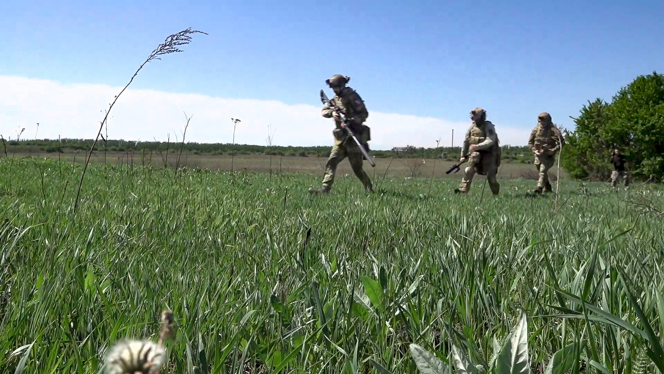Ουκρανία: Στο στόχαστρο όσοι διαφεύγουν στο εξωτερικό για να μην παρουσιαστούν στο στρατό